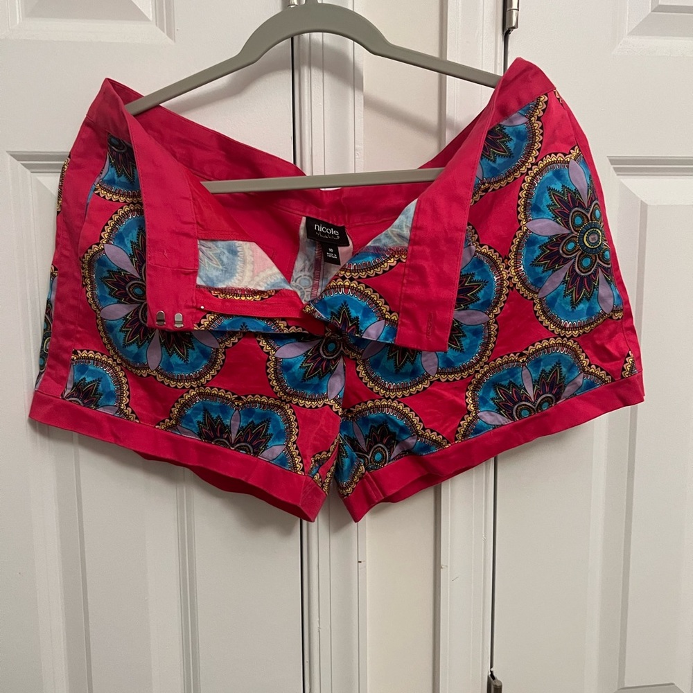 Nicole by Nicole Miller Resort Pink Medallion Print Cotton Shorts Size 10